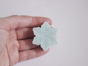 Sweet Mint Snowflake Beeswax Melts