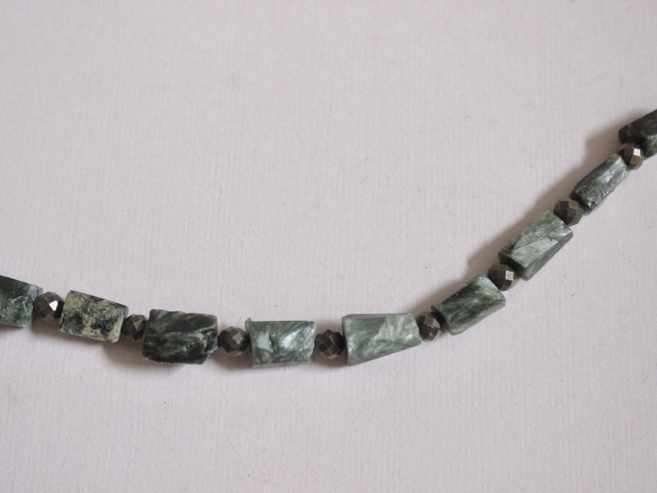 Handmade Green Seraphinite Gemstone Bracelet